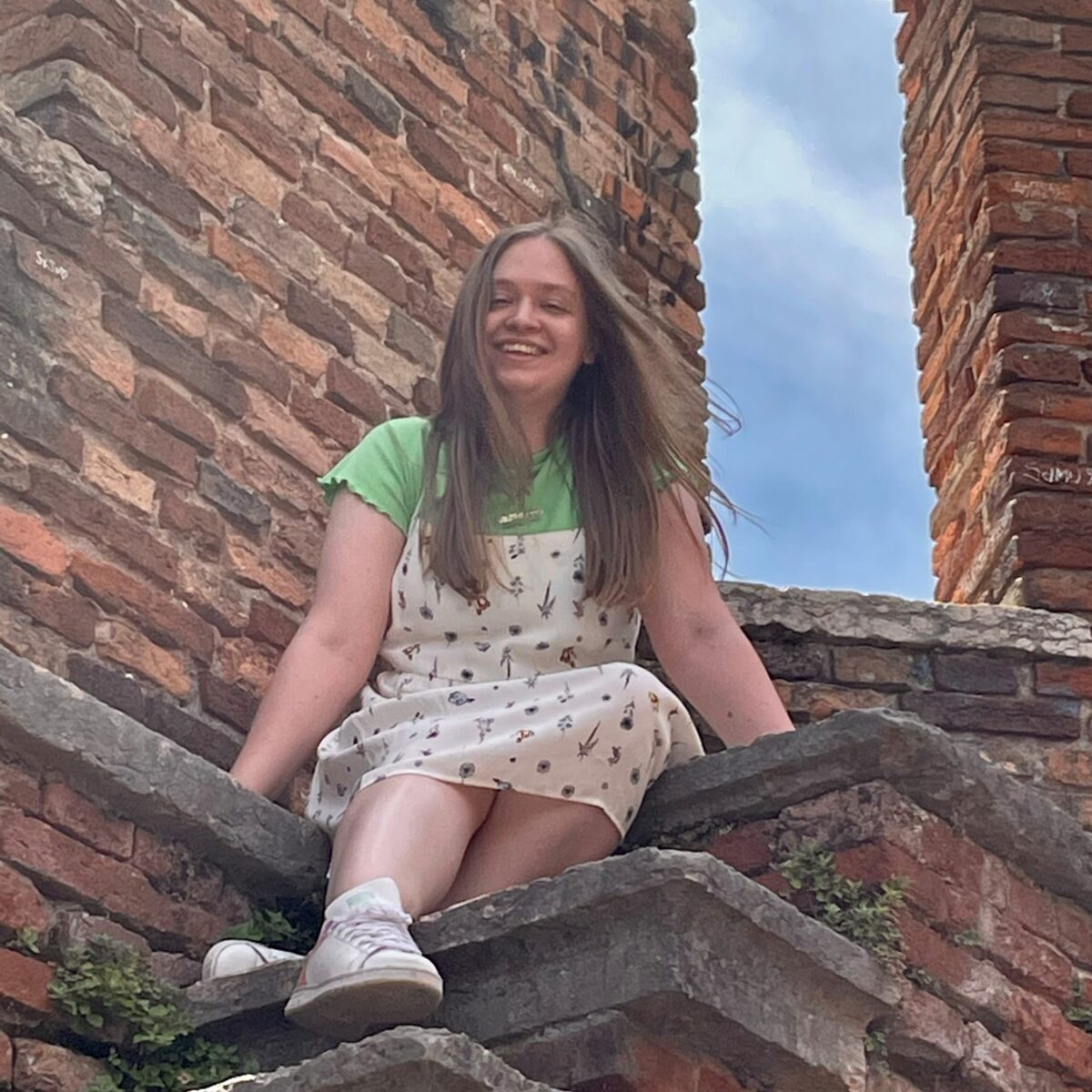 Beth Ismay Headshot