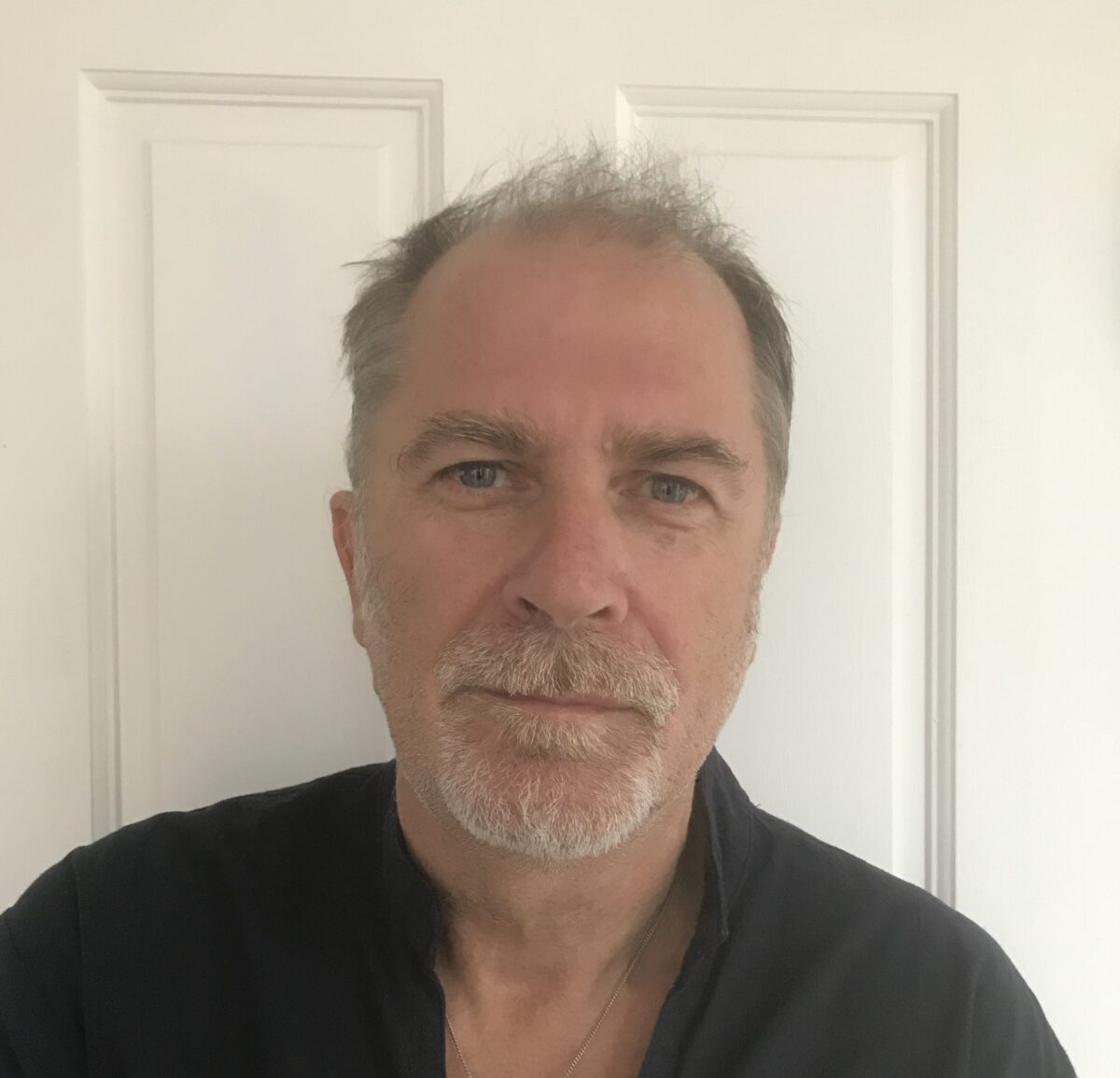 Simon Cooke Headshot