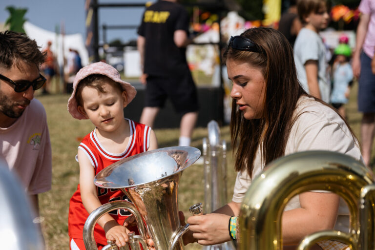 NYJOTubas-150825-0005