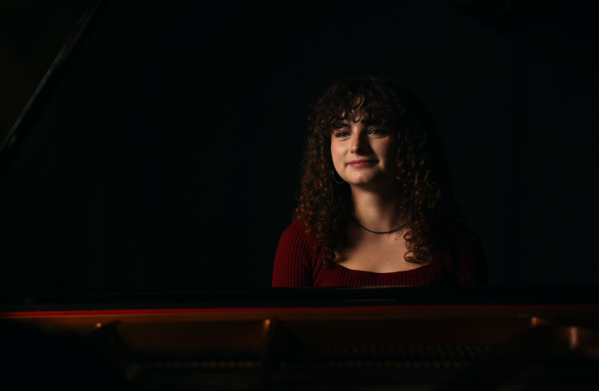 Sophie Ford at piano